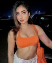 Shiza Indian Model